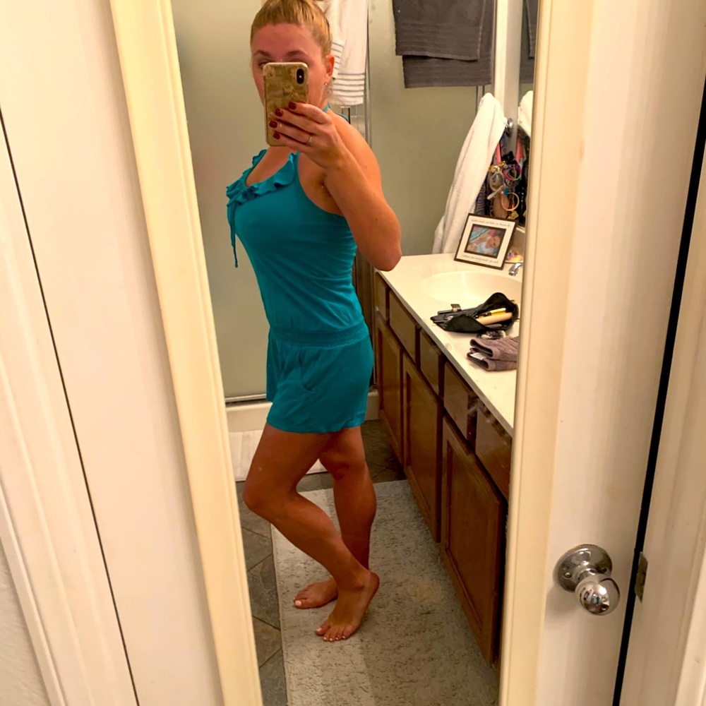 Ruffled collar, halter cotton romper